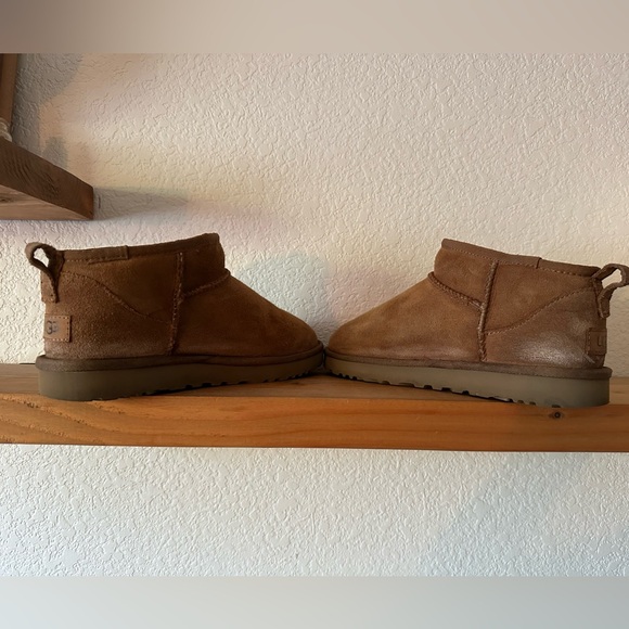 UGG Classic Ultra Mini Color Chestnut Size 7 - Picture 6 of 13